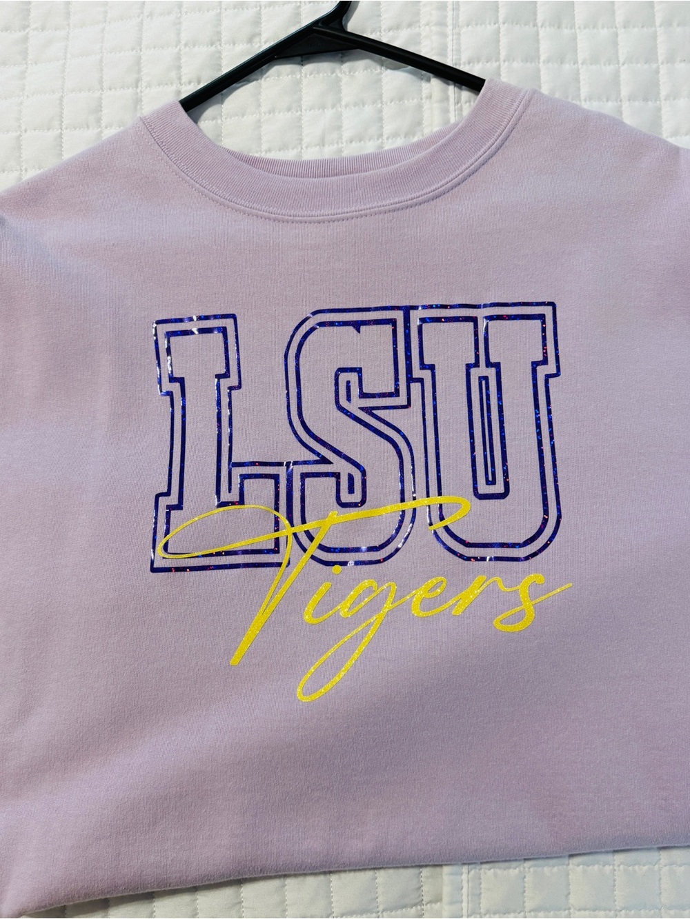 NWOT LSU Tigers Custom Purple Lavender  Sweatshirt Medium